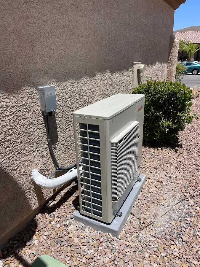 Residential air conditioning condenser unit in Alta Sierra